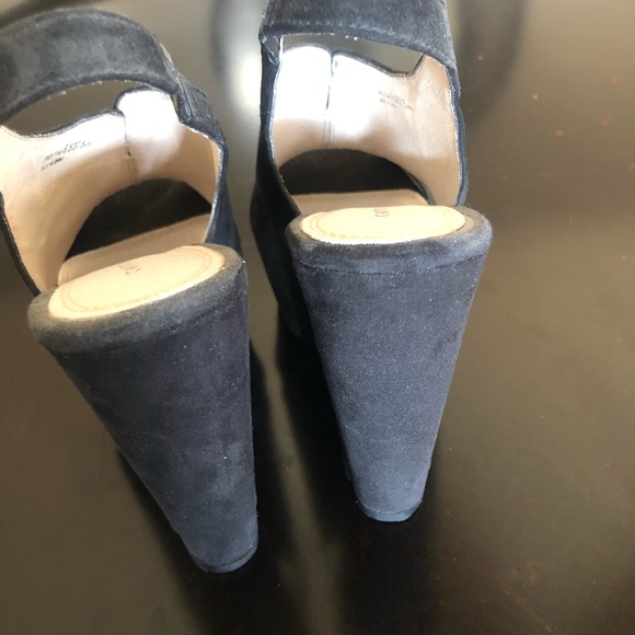 Chinese Laundry, brand new, never worn, size 6.5 - Picture 3 of 4